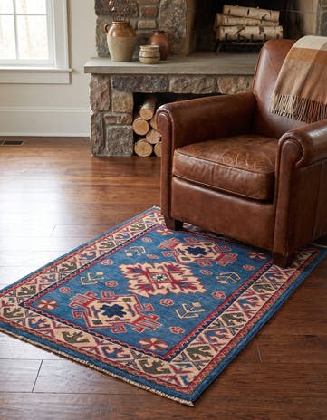 2' 7 x 4' 2 Hand Knotted Kazak Rug