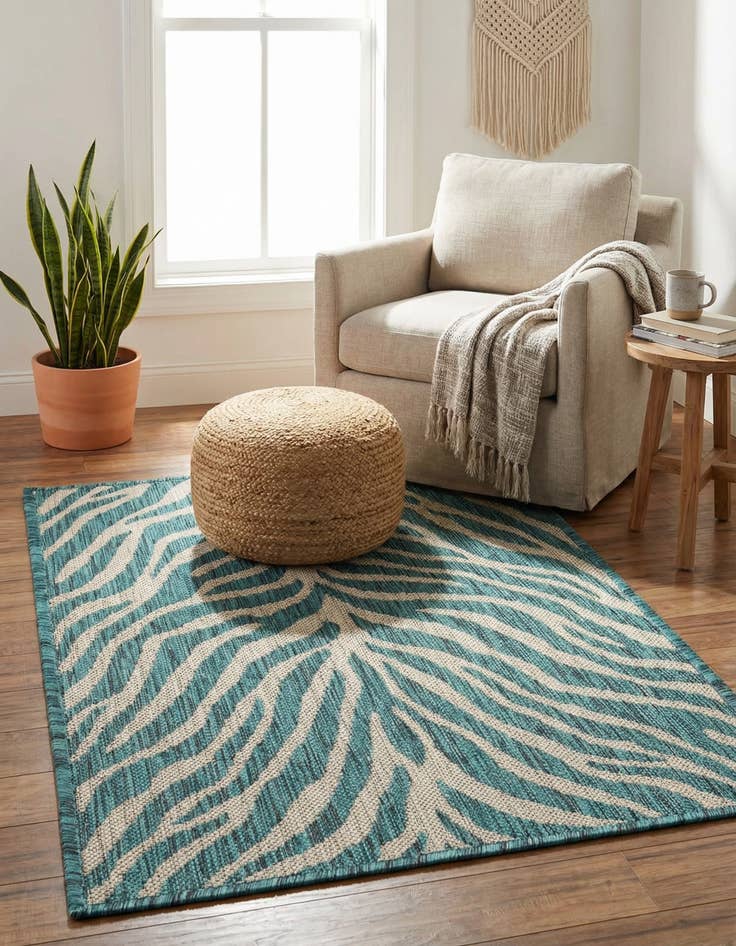 Detail image of 2' x 3'  Washable Safari Indoor / Outdoor Rug