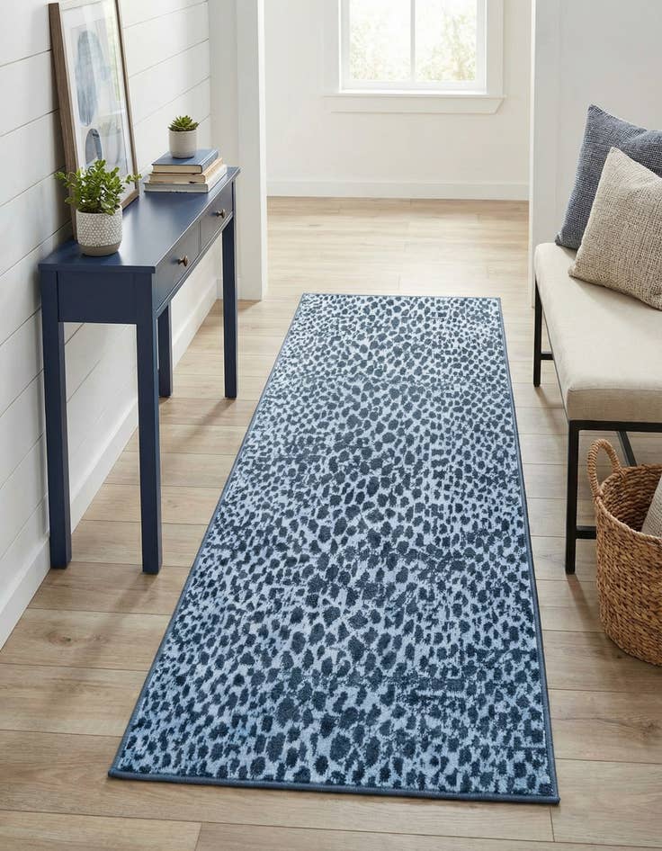 Detail image of 2' x 4' Kamala Washable Runner Rug