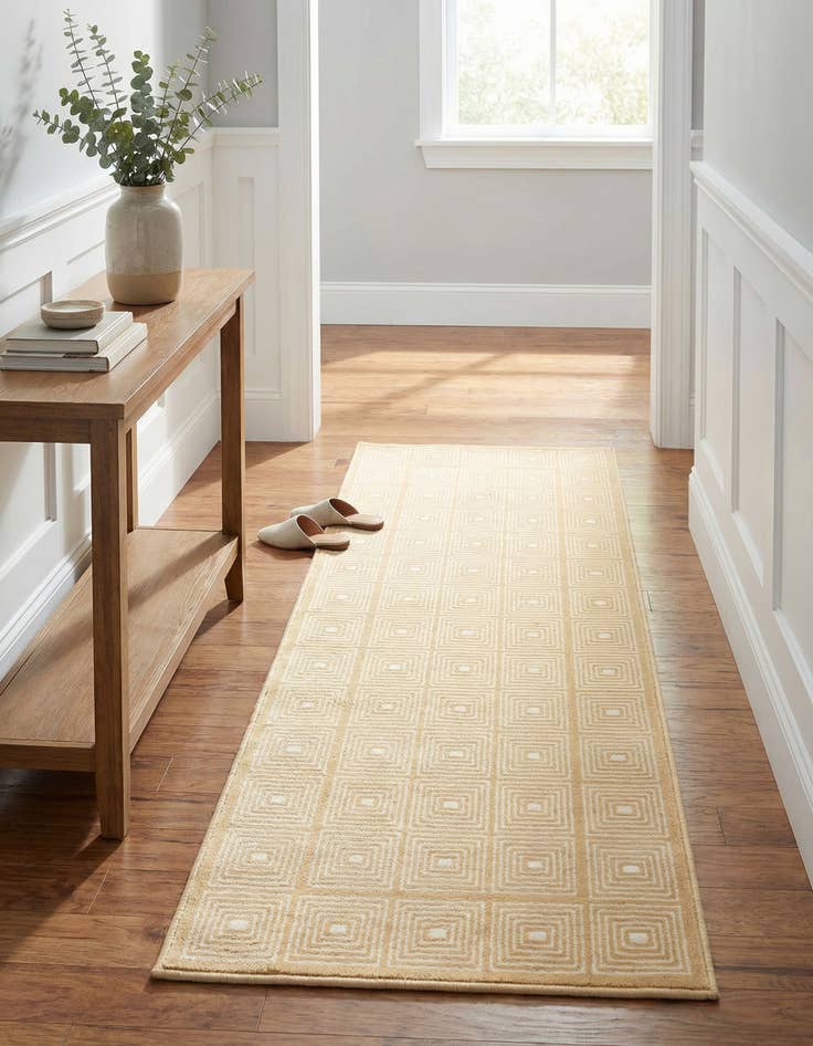 Detail image of 2' x 6' Aakaar Runner Rug