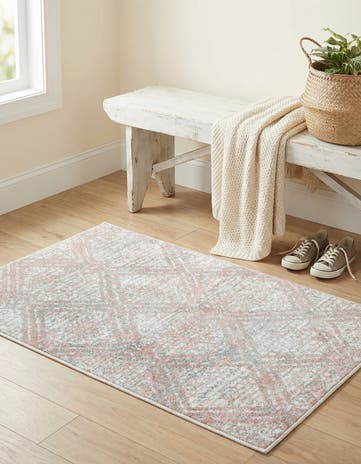 2' x 3' Kamala Washable Rug