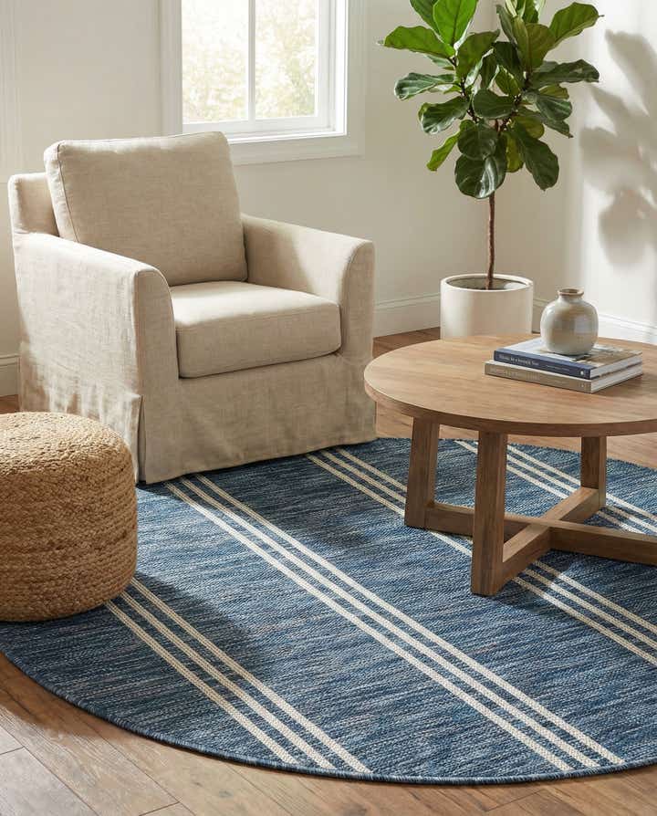 4' x 4' Easy-Clean Jill Zarin Anguilla Indoor / Outdoor Round Rug