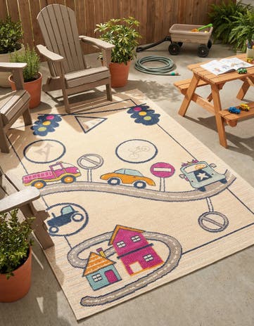 5' 3 x 7' 7 Easy-Clean Indoor / Outdoor Rug