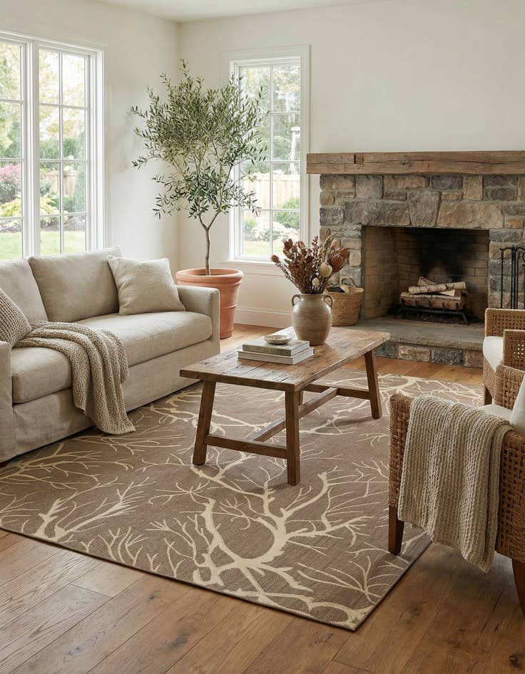 Detail image of 7' x 10'  Washable Botanical Indoor / Outdoor Rug