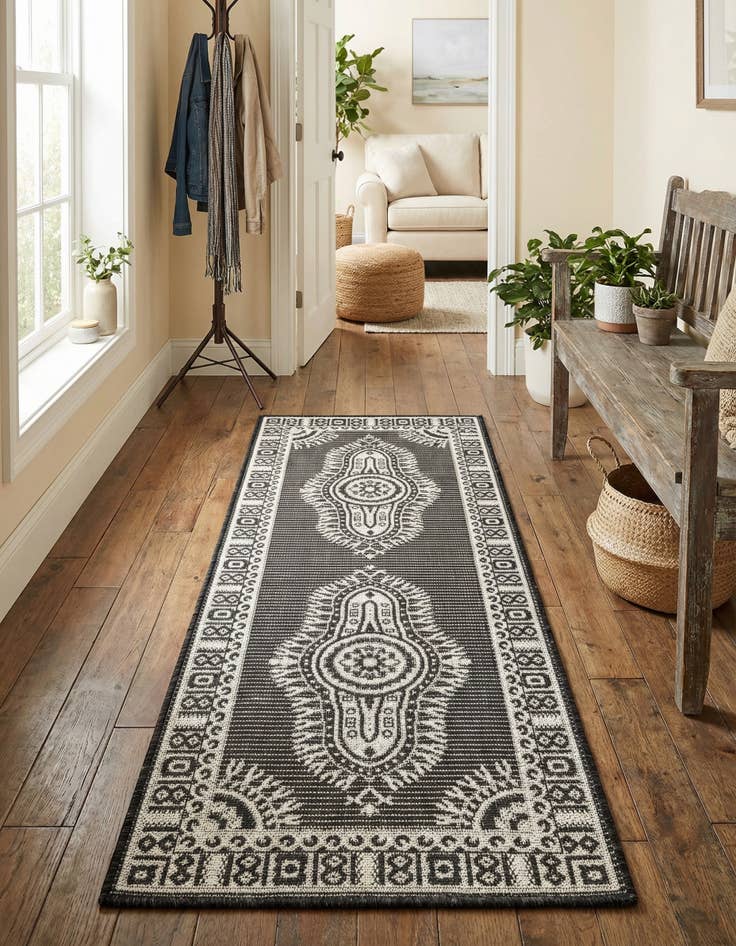Detail image of 2' x 5' 3 Easy-Clean Traditional Indoor / Outdoor Runner Rug