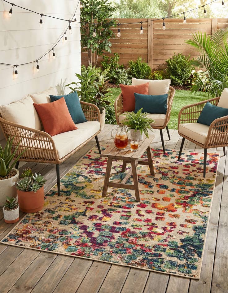 Detail image of 4' x 6'  Washable Casablanca Indoor / Outdoor Rug