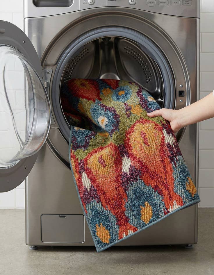 Detail image of 2' x 6'  Washable Modern Indoor / Outdoor Runner Rug