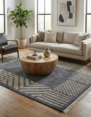 6' 8 x 9' 10 Hand Knotted Tibet Wool Rug