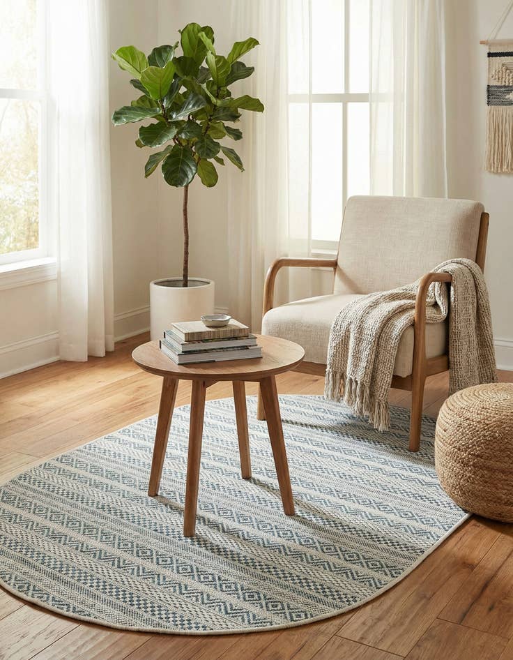 Detail image of 3' x 5' 3 Easy-Clean Striped Indoor / Outdoor Oval Rug