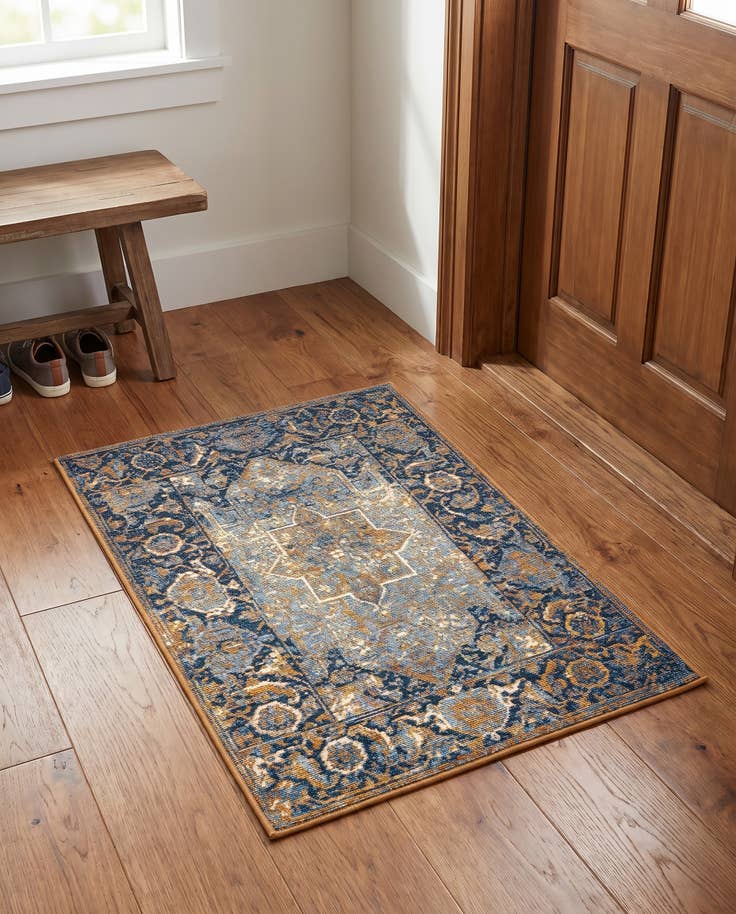 Detail image of 2' x 3' Easy-Clean Traditional Indoor / Outdoor Rug