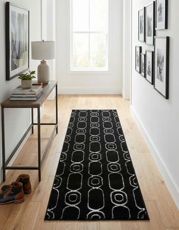 2' x 6' Vogue Geo Runner Rug