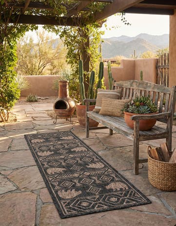 2' x 6' Easy-Clean Southwestern Indoor / Outdoor Runner Rug