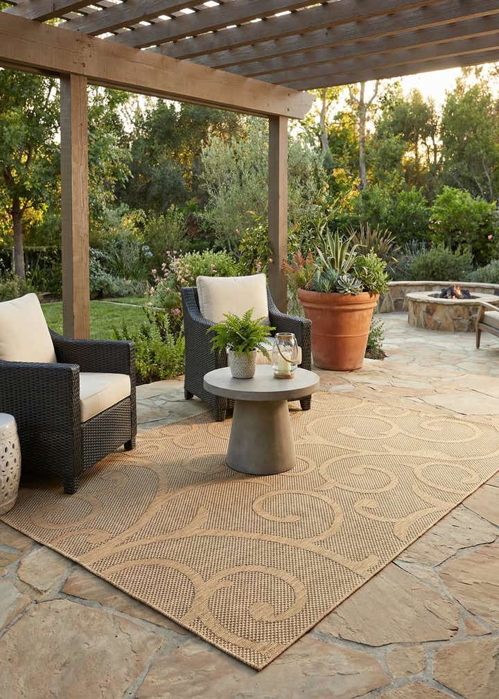 7' x 10' Easy-Clean Botanical Indoor / Outdoor Rug
