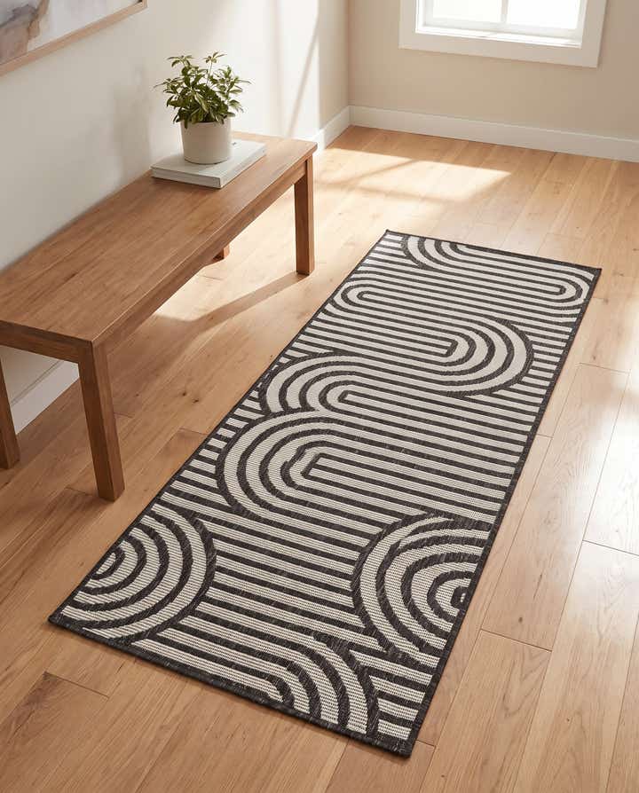 2' x 5' 3 Easy-Clean Modern Indoor / Outdoor Runner Rug