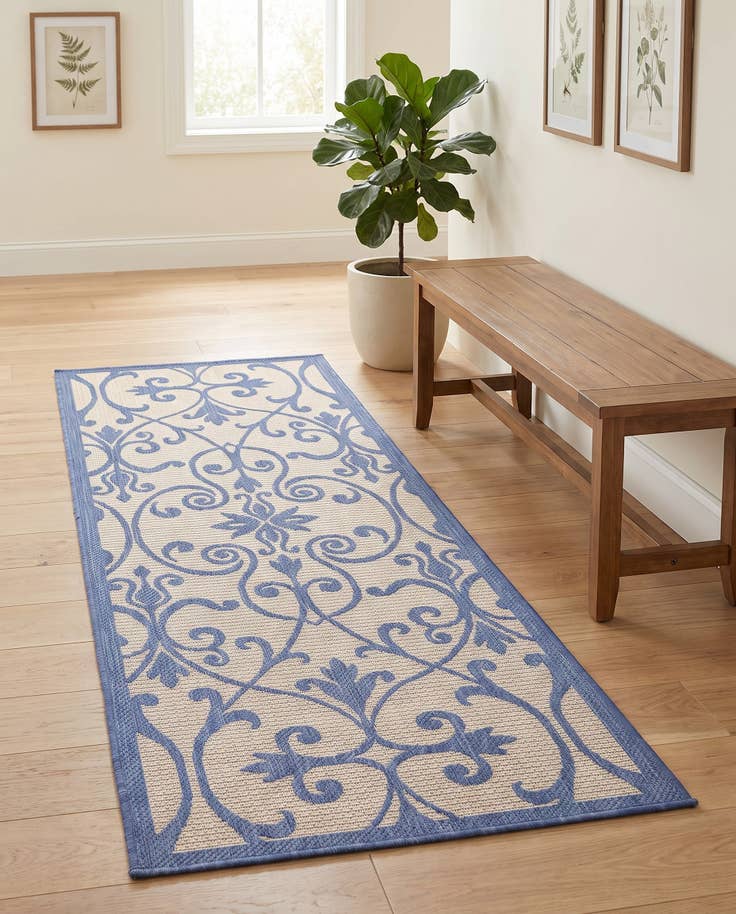 Detail image of 2' 2 x 6' Easy-Clean Botanical Indoor / Outdoor Runner Rug