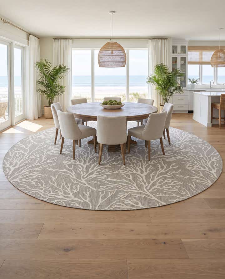 13' x 13' Easy-Clean Coastal Indoor / Outdoor Round Rug
