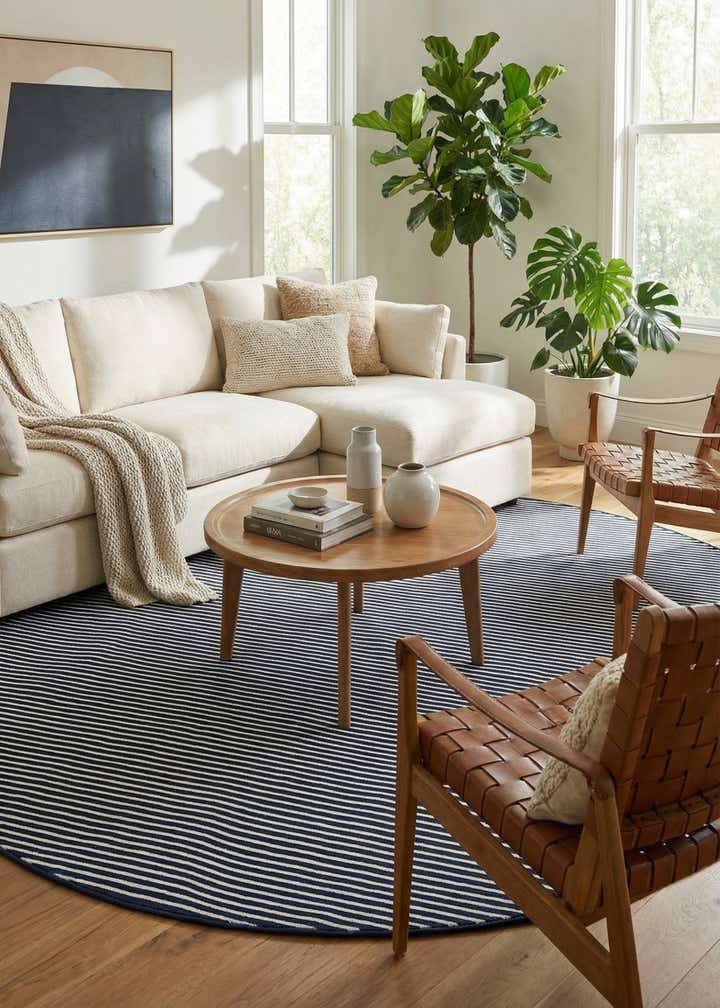 10' x 10' Easy-Clean Sabrina Soto Indoor / Outdoor Round Rug