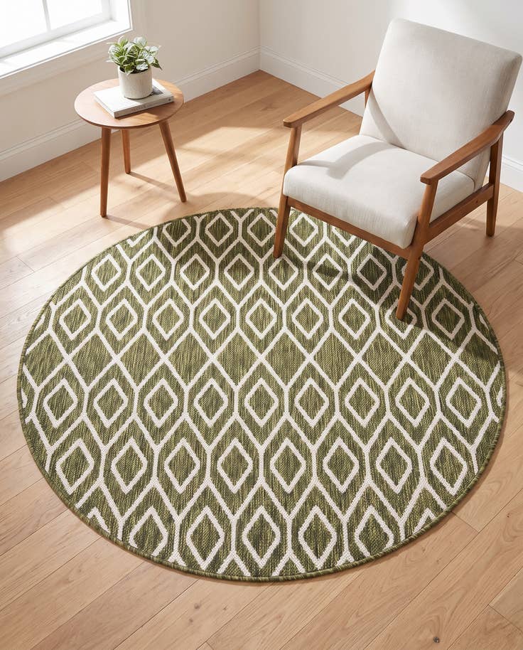 Detail image of 4' x 4' Easy-Clean Jill Zarin Turks and Caicos Indoor / Outdoor Round Rug
