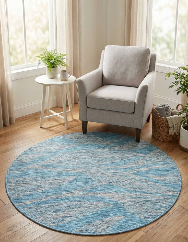 Detail image of  4' x 4'  Washable Botanical Indoor / Outdoor Round Rug