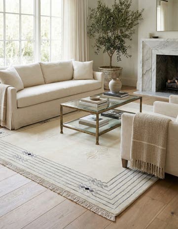 4' 7 x 6' 7 Hand Knotted Darya Wool Rug