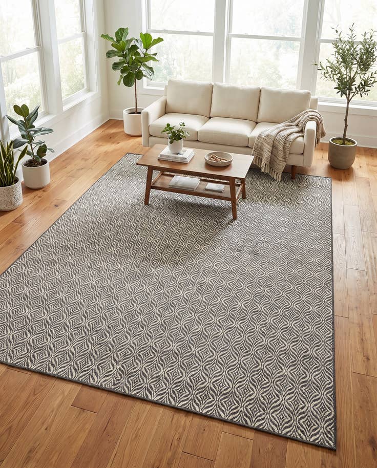 Detail image of 7' x 10' Easy-Clean Trellis Indoor / Outdoor Rug
