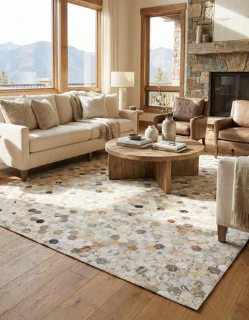 5' 1 x 8' Cowhide Stocks Rug