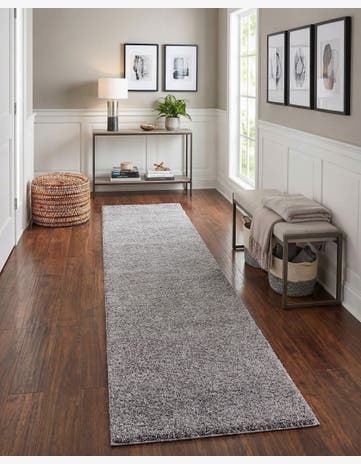 2' 7 x 10' Studio Solid Shag Runner Rug