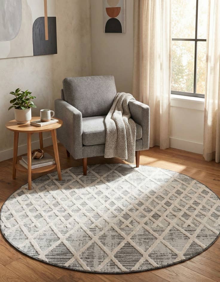 Detail image of 3' 3 x 3' 3 Arlo Round Rug