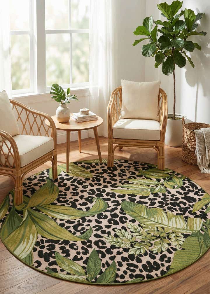 5' x 5' Easy-Clean Botanical Indoor / Outdoor Round Rug