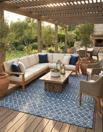 10' x 13' Easy-Clean Lattice Indoor / Outdoor Rug
