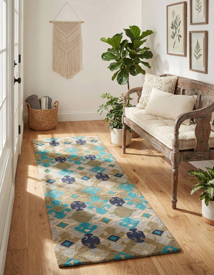 Detail image of 2' 7 x 8' Luna Runner Rug