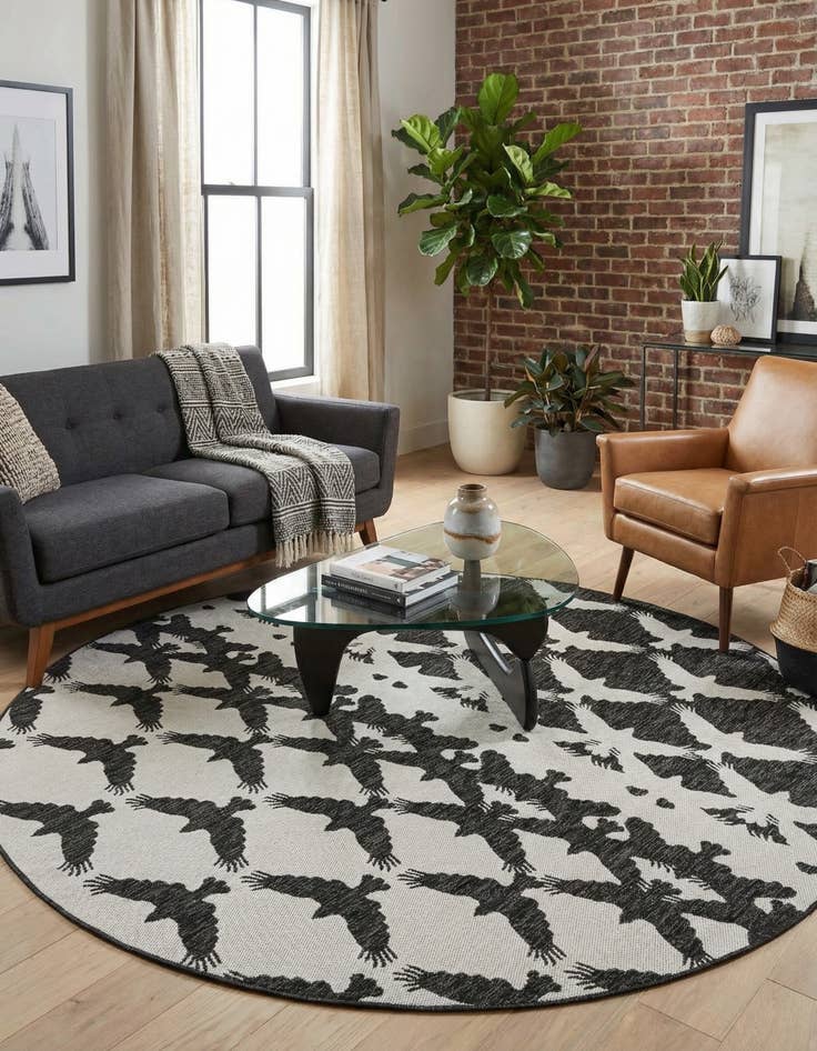 Detail image of 7' 10 x 7' 10  Washable Modern Indoor / Outdoor Round Rug