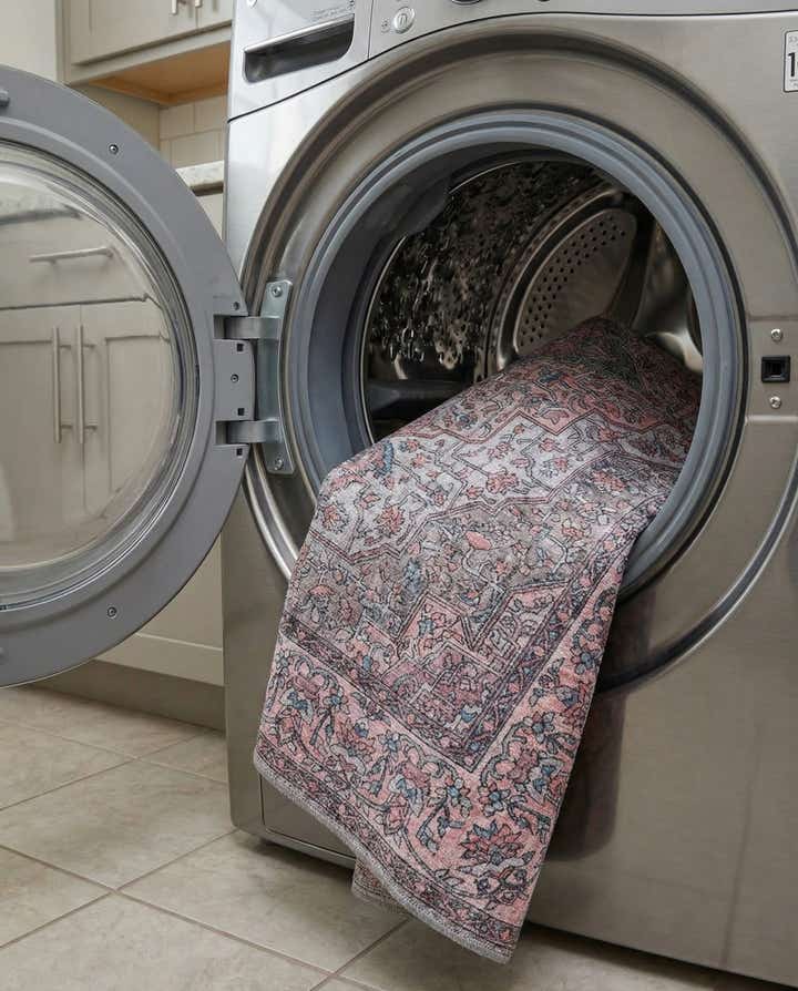 5' 3 x 8' Washable Mangata Rug