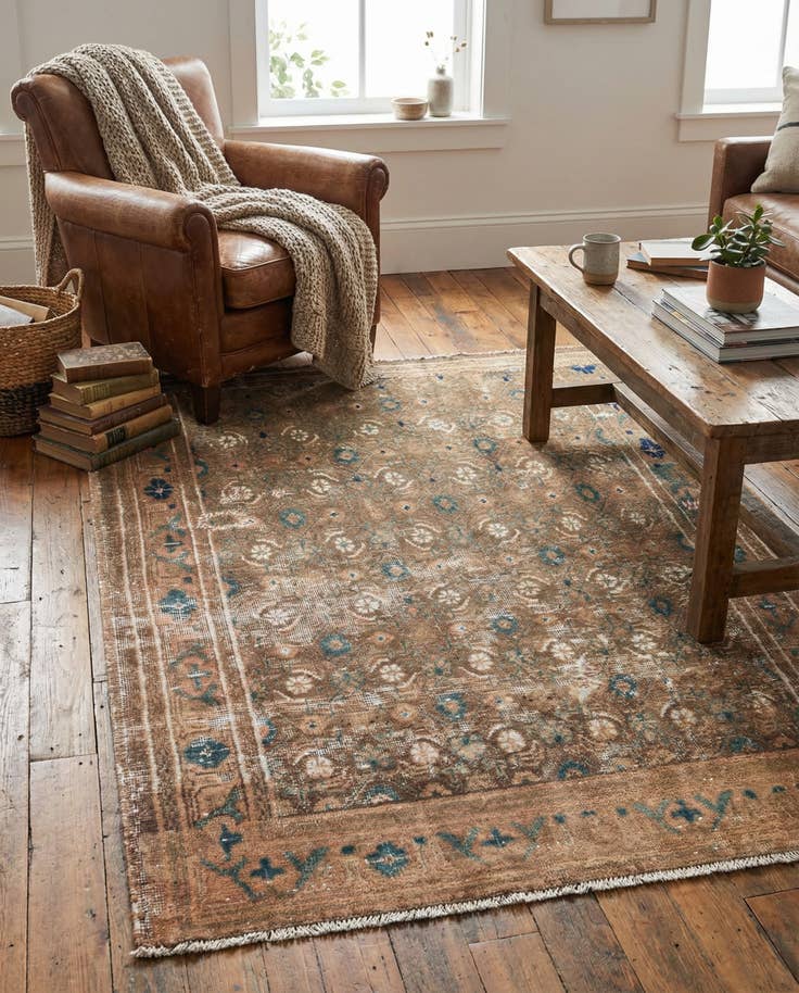 Detail image of 3' 7 x 4' 9 Hand Knotted Ultra Vintage Persian Wool Rug