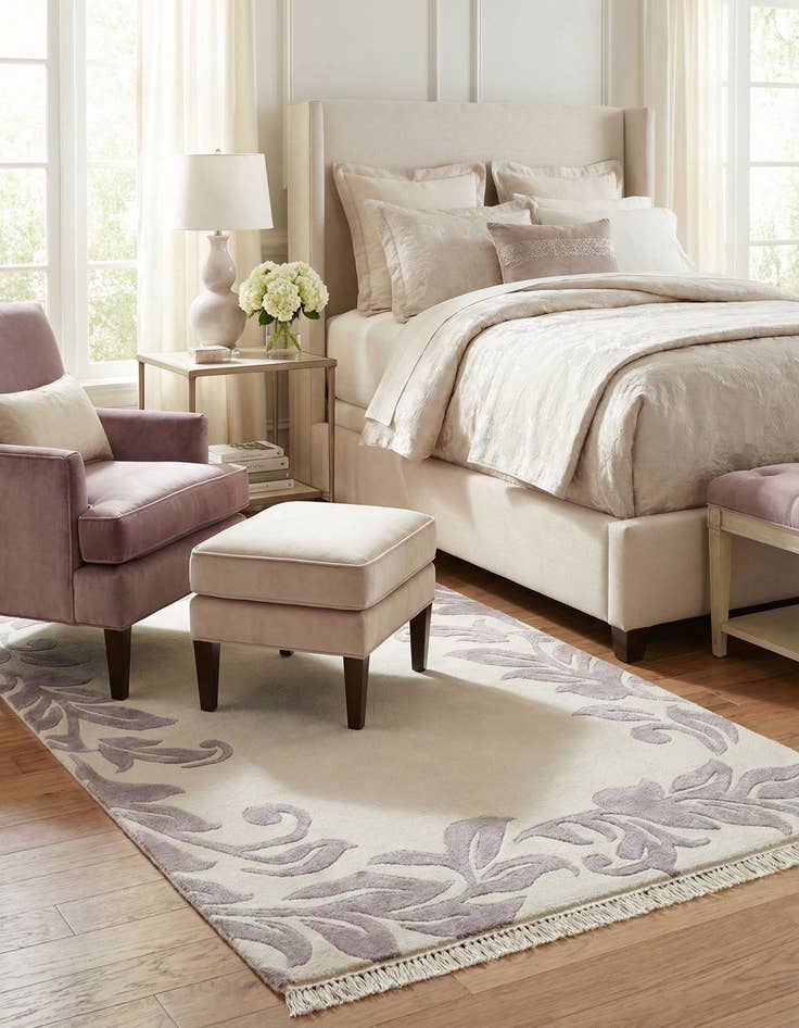 Detail image of 2' 8 x 5' 1  Hand Knotted Darya Wool Rug