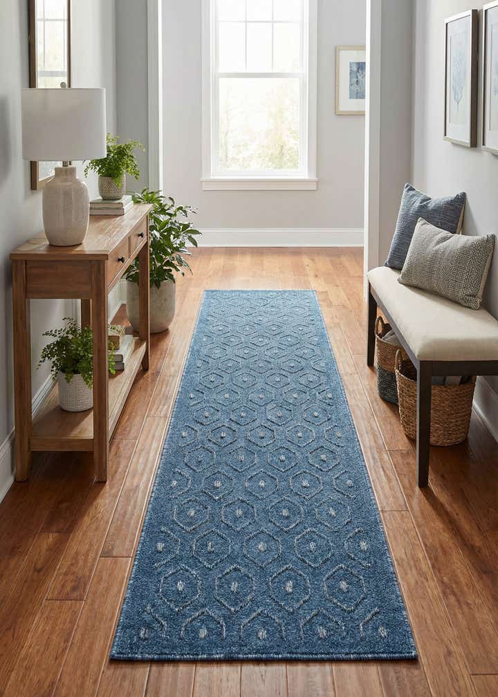 2' x 8' Easy-Clean Trellis Textured Indoor / Outdoor Runner Rug