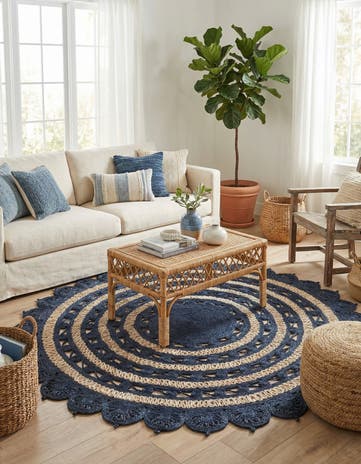 7' 10 x 7' 10 Handmade Braided Jute Round Rug