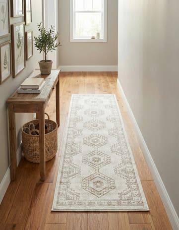2' x 6' Charlotte Runner Rug