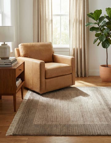 2' 7 x 5' Hand Knotted Darya Wool Rug