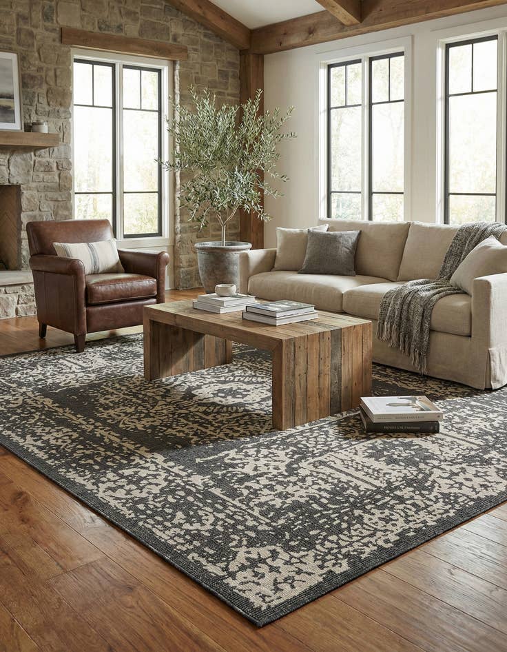 Detail image of  10' x 14'  Washable Traditional Indoor / Outdoor Rug