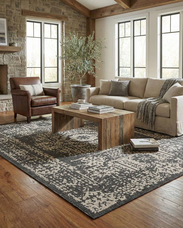 Detail image of 10' x 14' Easy-Clean Traditional Indoor / Outdoor Rug