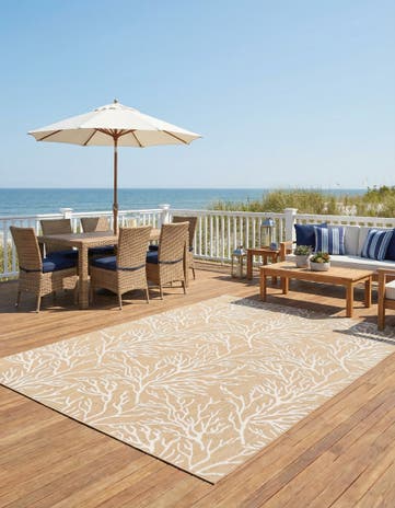 10' x 14' Easy-Clean Coastal Indoor / Outdoor Rug