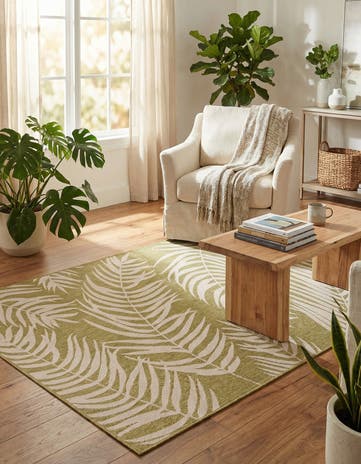 5' 3 x 8' Easy-Clean Botanical Indoor / Outdoor Rug