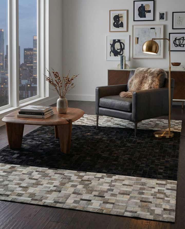 5' x 7' 10 Cowhide Leather Rug