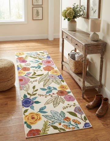 2' x 5' Blossom Runner Rug