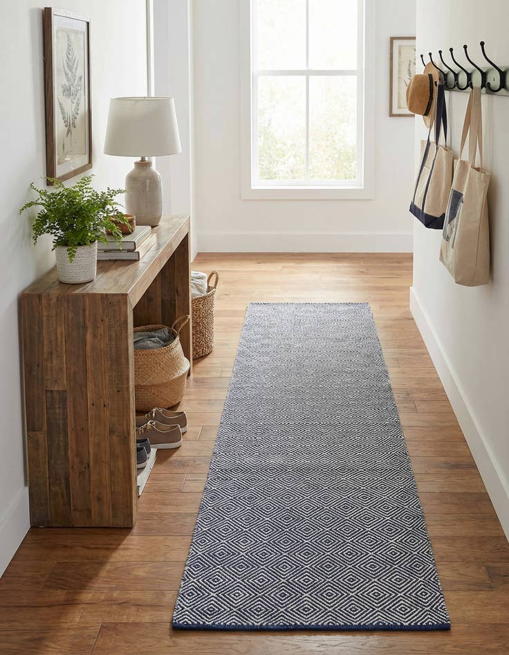 Detail image of 2' 7 x 12'  Hand Woven Geo Trellis Flatweave Runner Rug