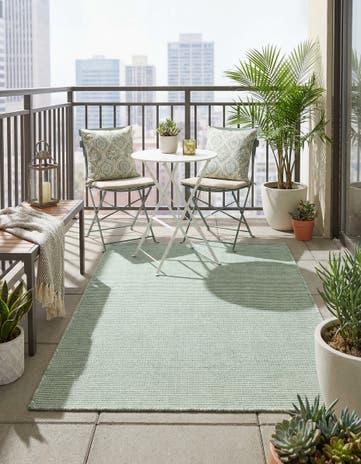 3' 3 x 5' 3 Easy-Clean Jill Zarin Palm Springs Indoor / Outdoor Rug