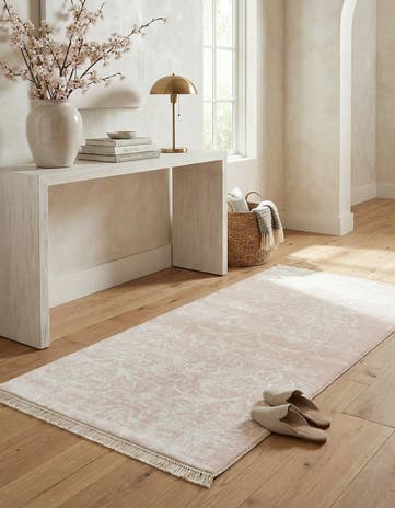 2' 7 x 4' 10 Hand Knotted Darya Wool Rug