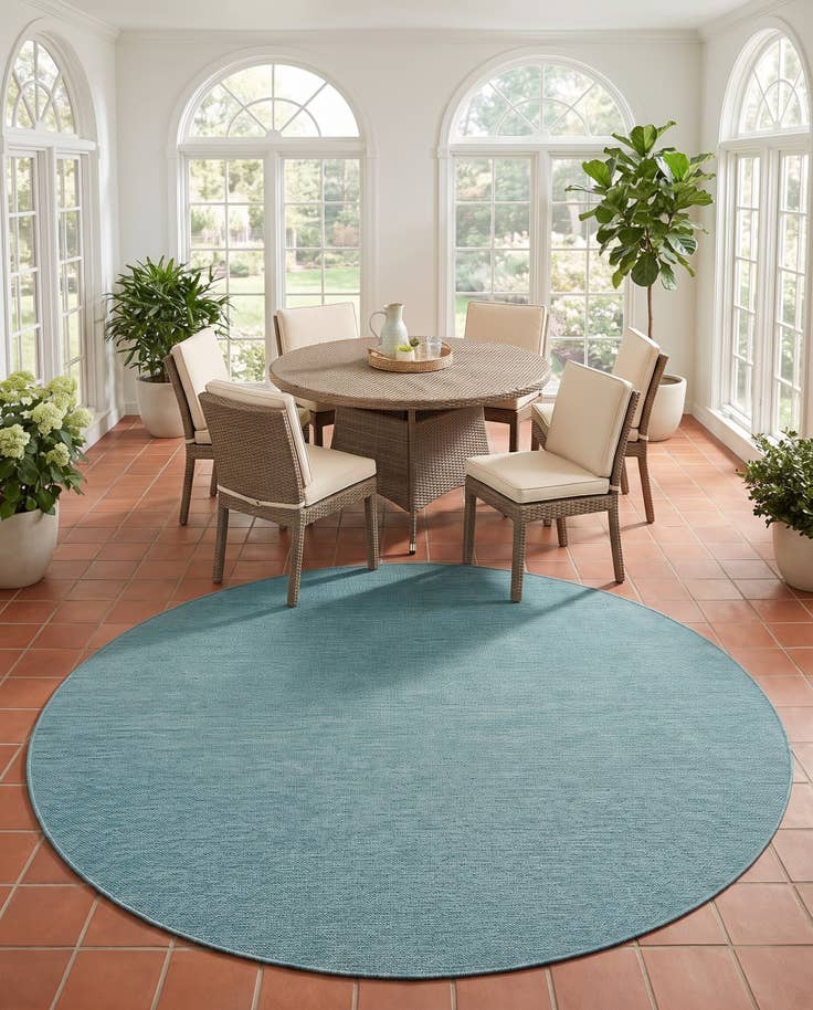 Detail image of 10' 8 x 10' 8 Easy-Clean Solid Indoor / Outdoor Round Rug
