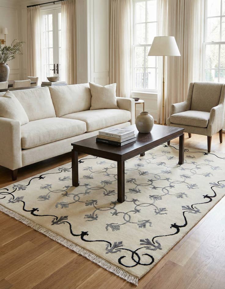 Detail image of 4' 7 x 6' 7  Hand Knotted Darya Wool Rug